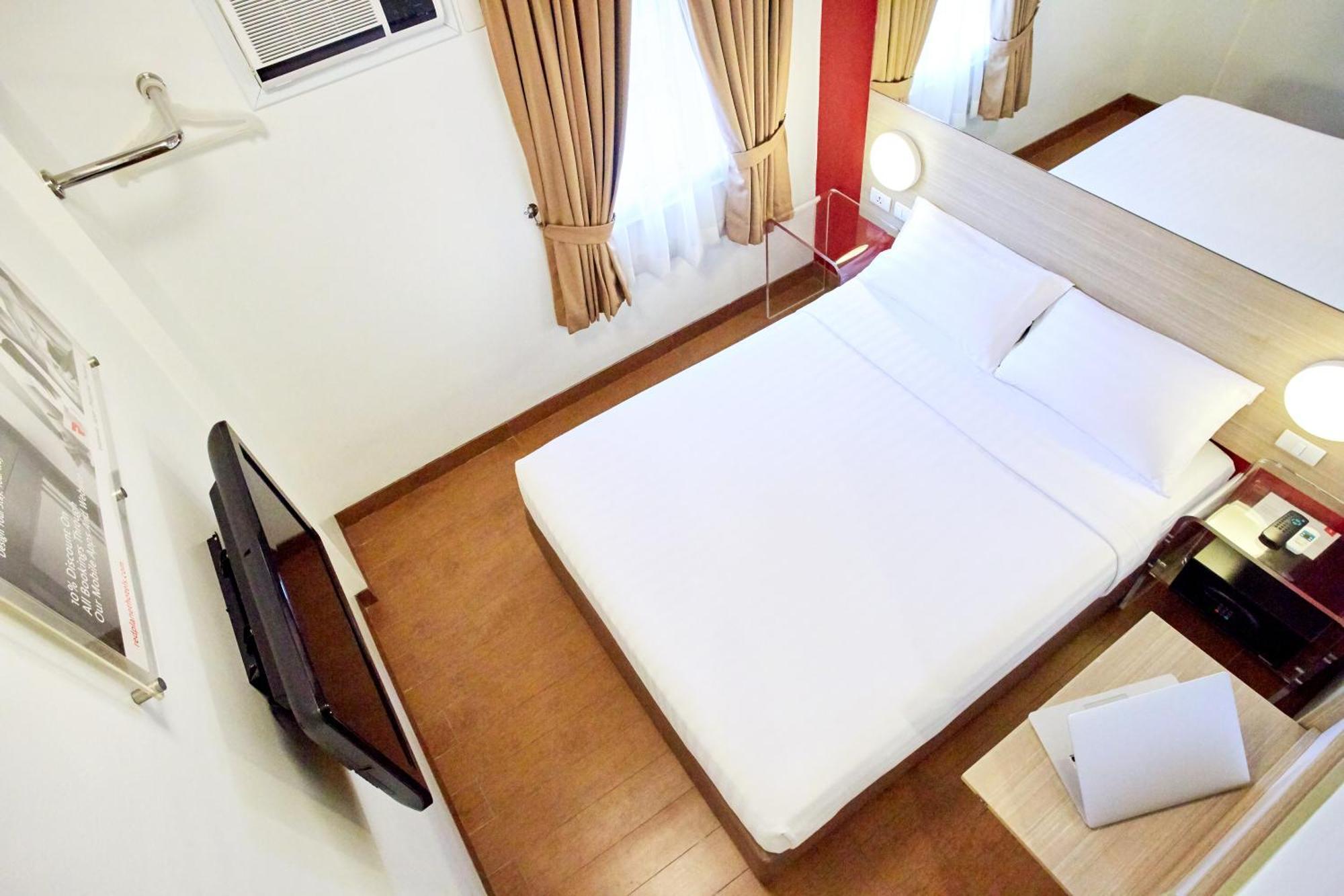 Hotel Red Planet 3*