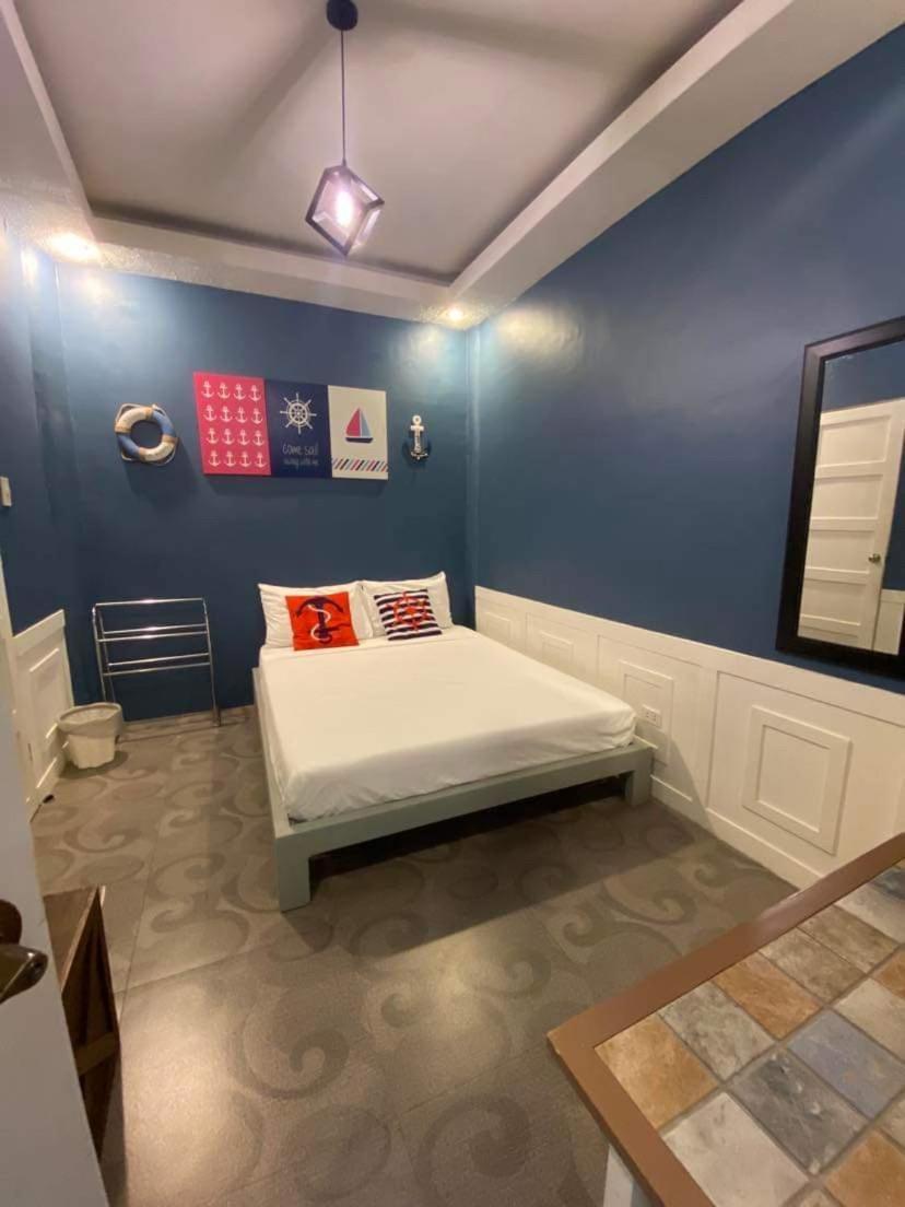 Hotel Country Oslob