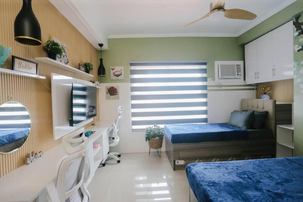 Missy's Place Along Jones Ave, Cebu * Adlawon