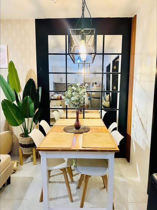 Apartment Happy Nest At La Bella Banilad Mandaue 2 Bedrm Free Wifi 6pax Max *
