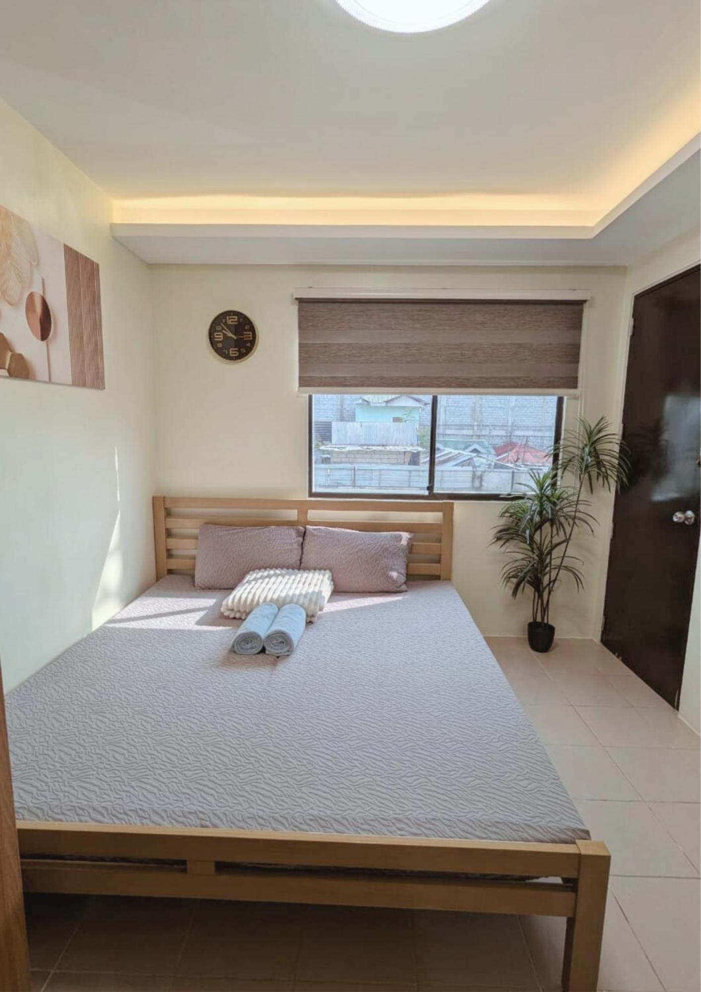 Hostel King Bed, Big Kitchen, Fast Wifi, Near Airport Lapu-Lapu City