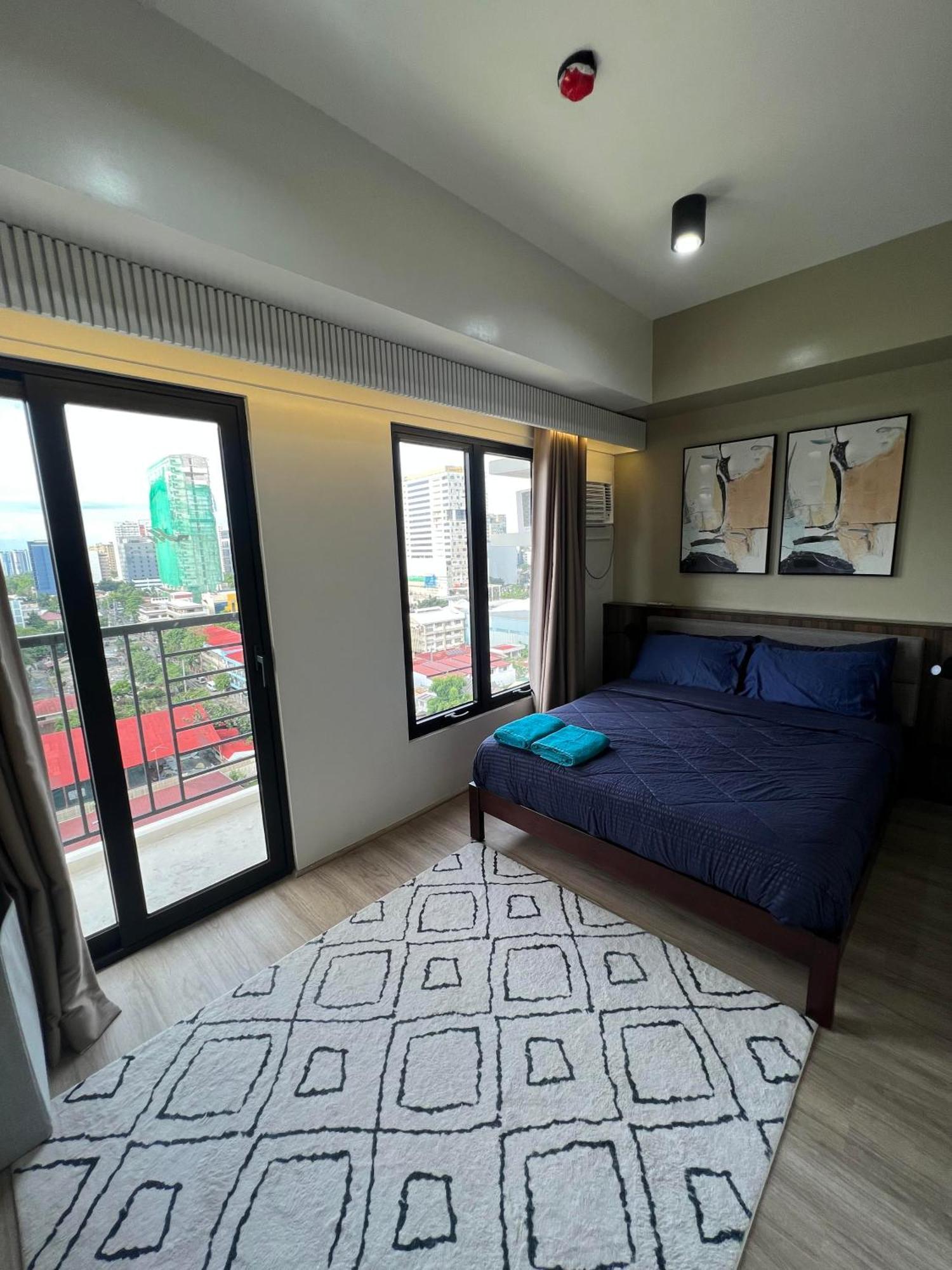 Apartment 1 Bedroom Near It Park With Balcony Wifi Netflix Awesome View *
