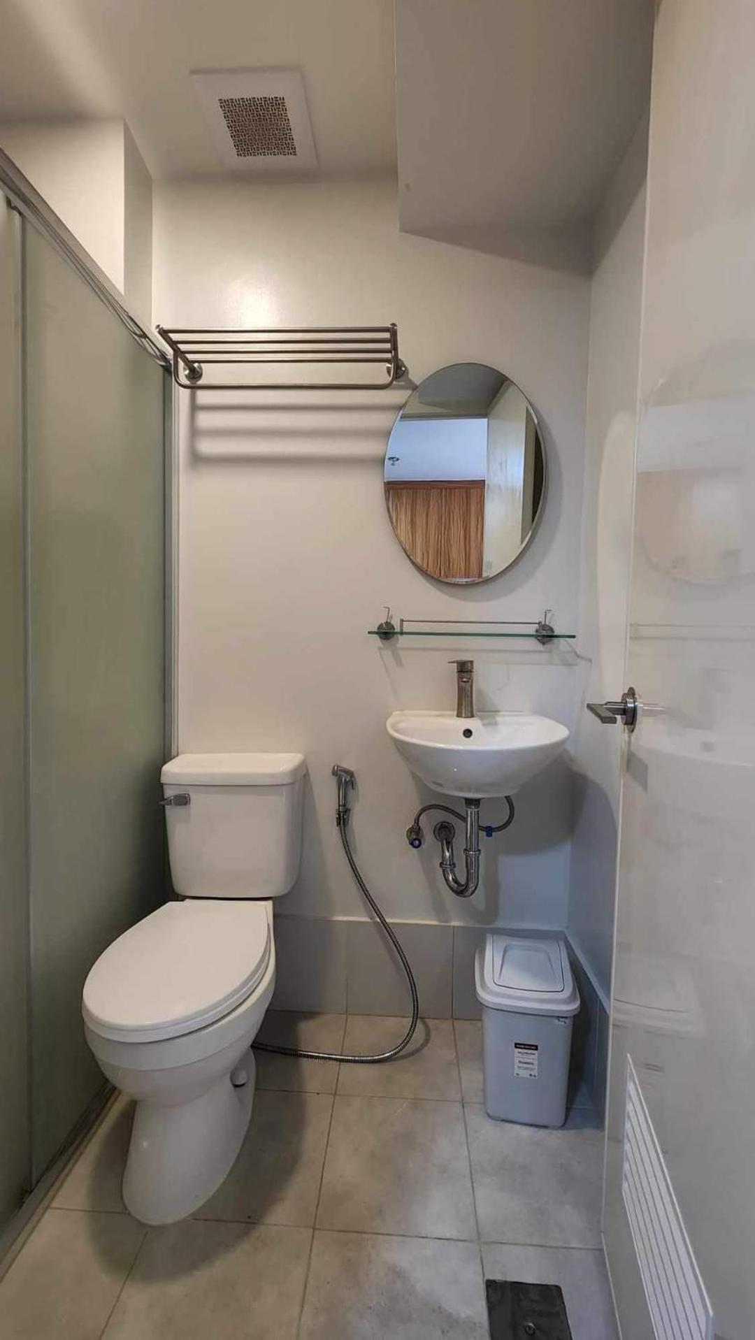 Apartment Cozy With Balcony And Amazing Mountain View For Rent!