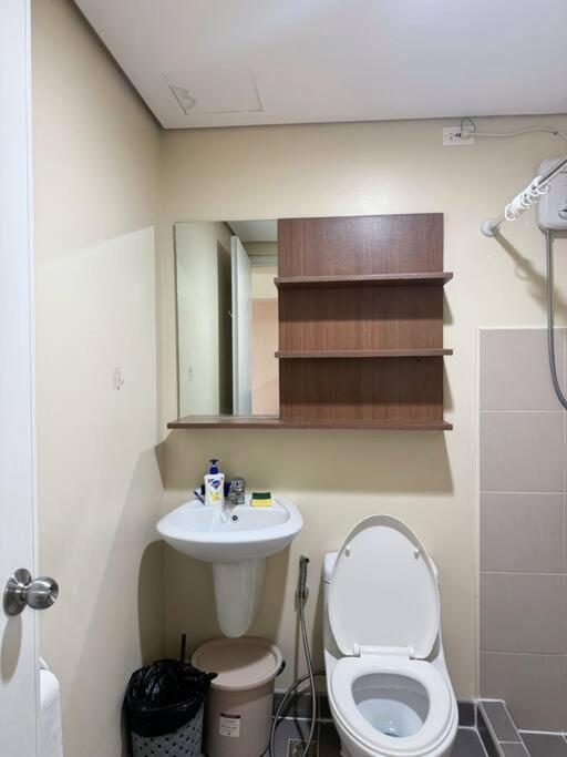 Homey 1 Bedroom, Inside It Park Apartment