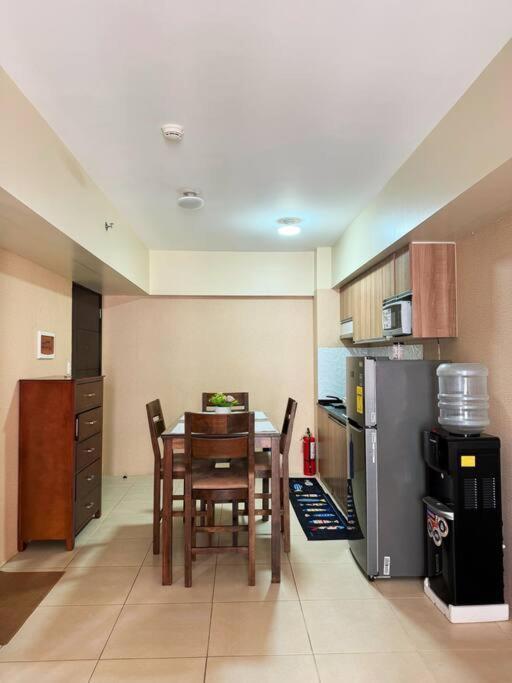 Homey 1 Bedroom, Inside It Park