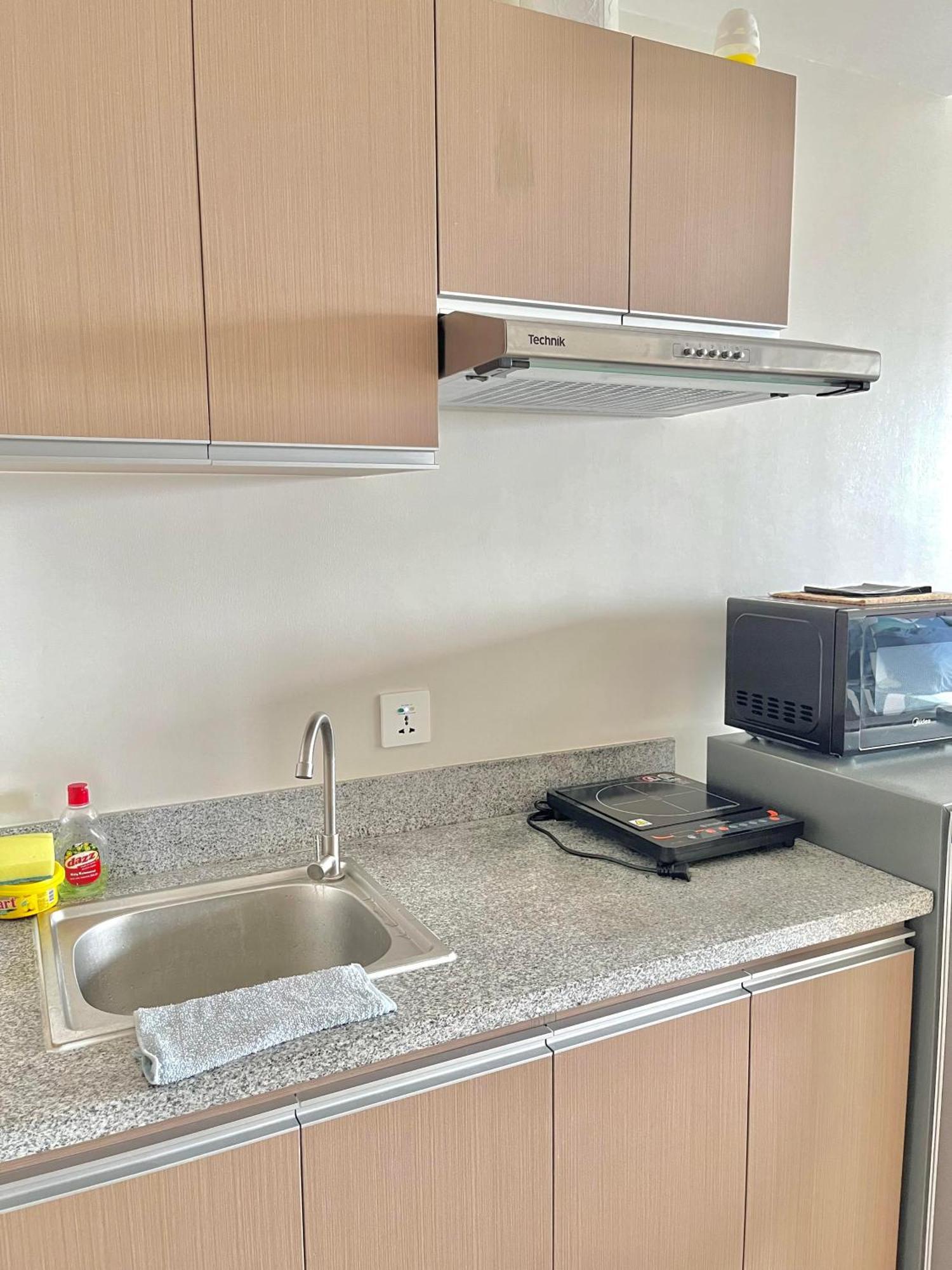 Be Residences Luxury Apartments, Ac, Pool, Gym * Cebu