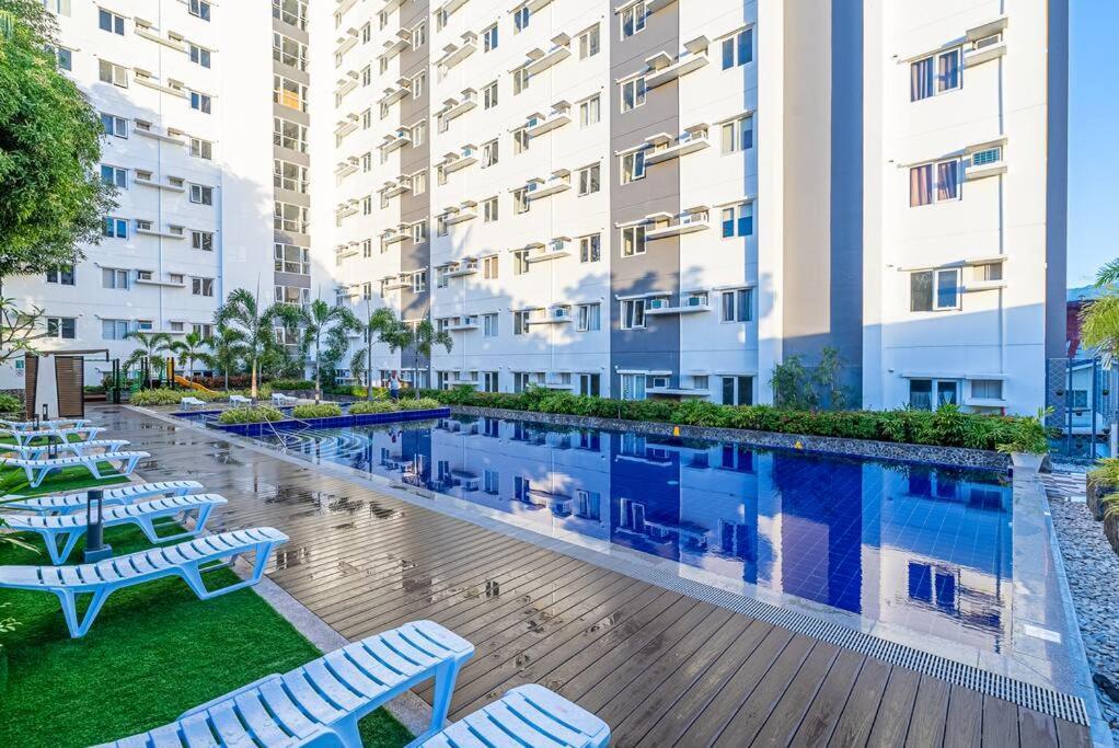 - Wifi Up To 100mbps - Pool - Netflix&chill