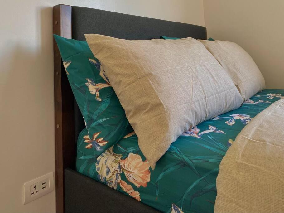 - Wifi Up To 100mbps - Pool - Netflix&chill Apartment