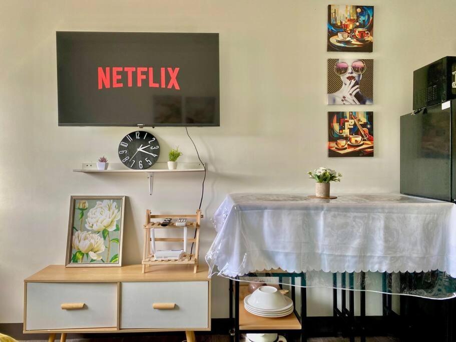 - Wifi Up To 100mbps - Pool - Netflix&chill Cebu