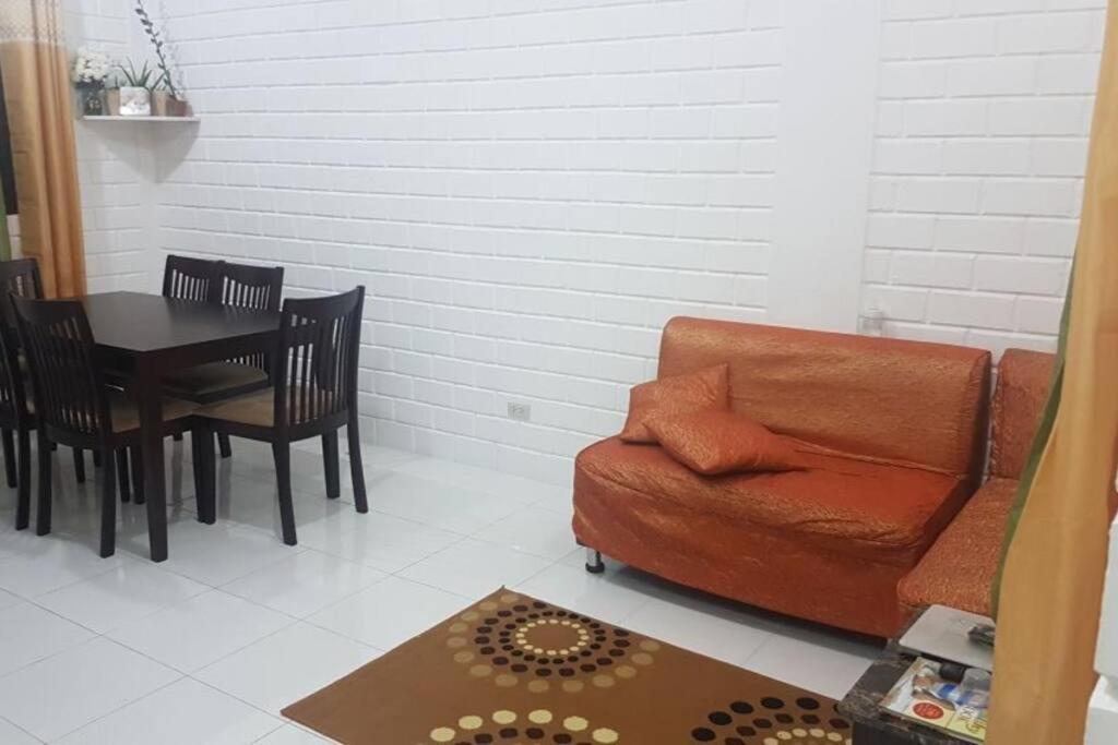 Townhouse In Liloan, Cebu * Cotcot