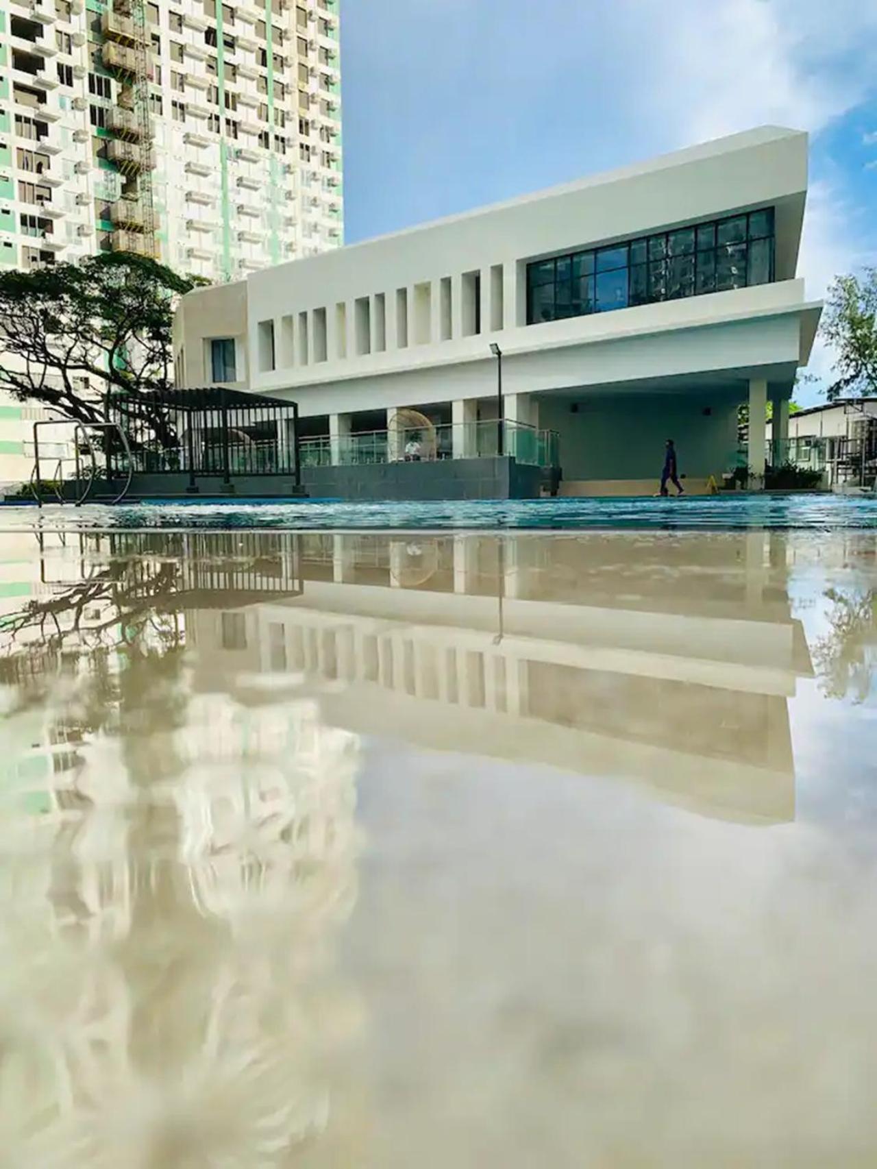 2 Bdrms With View Near Ayala Cebu