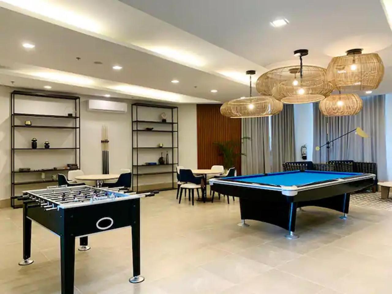 2 Bdrms With View Near Ayala