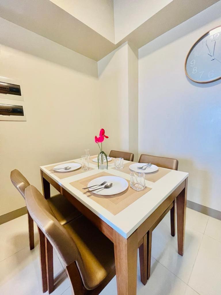 Budget Friendly 1bedroom In The Mactan Newtown With Pool&beach Access Punta Engano (Mactan)