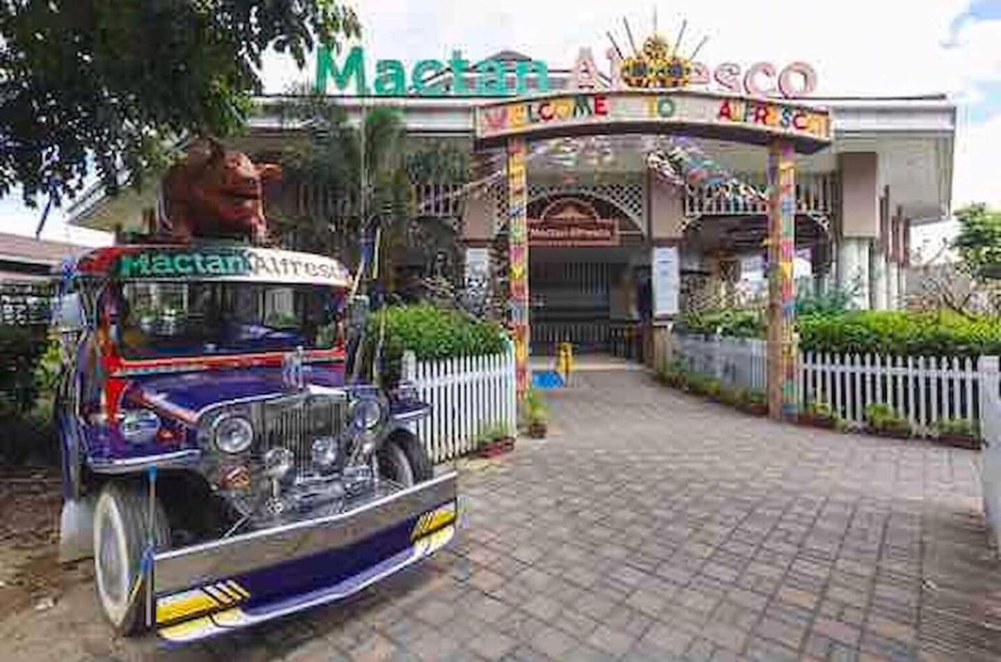 Budget Friendly 1bedroom In The Mactan Newtown With Pool&beach Access *