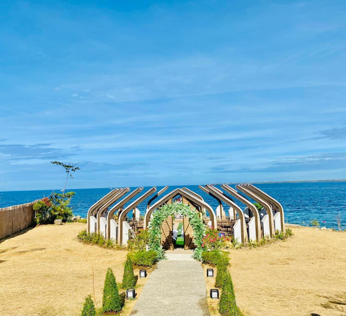 Apartment Budget Friendly 1bedroom In The Mactan Newtown With Pool&beach Access Punta Engano (Mactan)