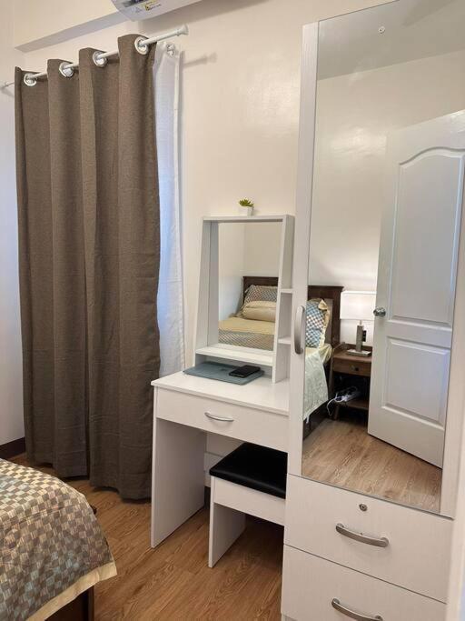 Cozy Trig Place Near Sm Seaside With Wifi Netflix Free Swimming Pool & Parking Talisay (Cebu)
