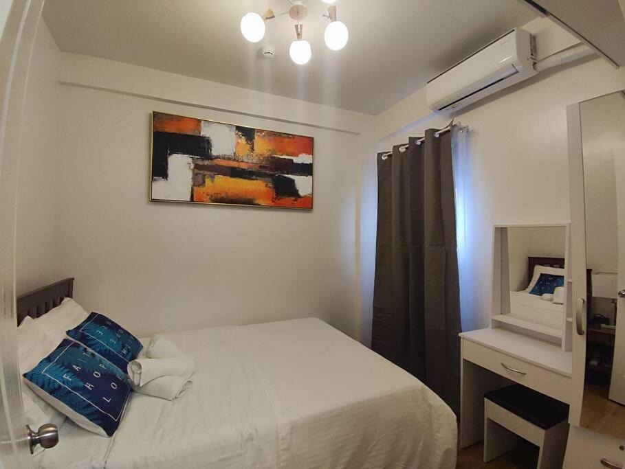 Cozy Trig Place Near Sm Seaside With Wifi Netflix Free Swimming Pool & Parking Apartment Talisay (Cebu)