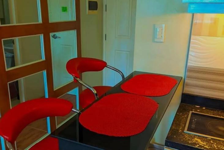 Aparthotel Cozy Place With Pool Avida Tower, It Park