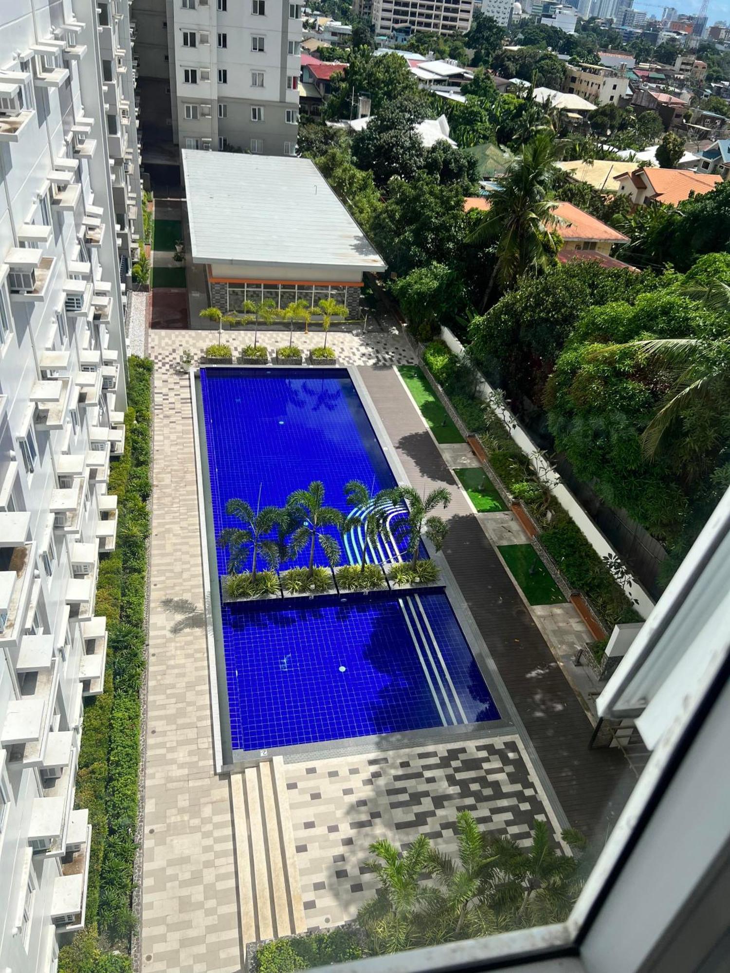 Apartment Cozy With Balcony And Amazing Mountain View For Rent!