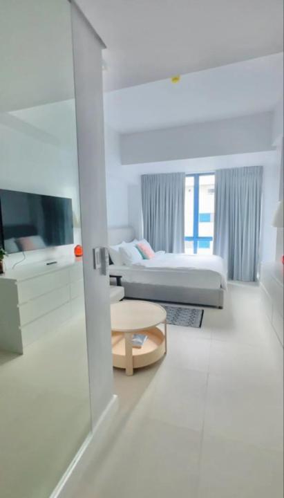 Scandinavian In 38 Park Avenue *