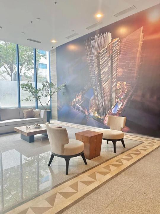Scandinavian In 38 Park Avenue