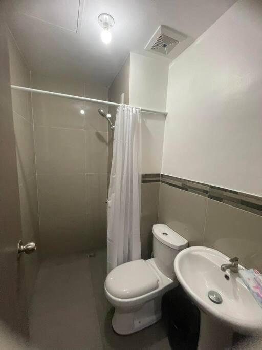Ac Simplicity & Comfort * Mandaue City