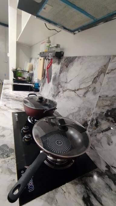 Apartment Unit2 Spacious 2br Near Sm Seaside Nustar Ocean Park Dynamic Herb Anjo