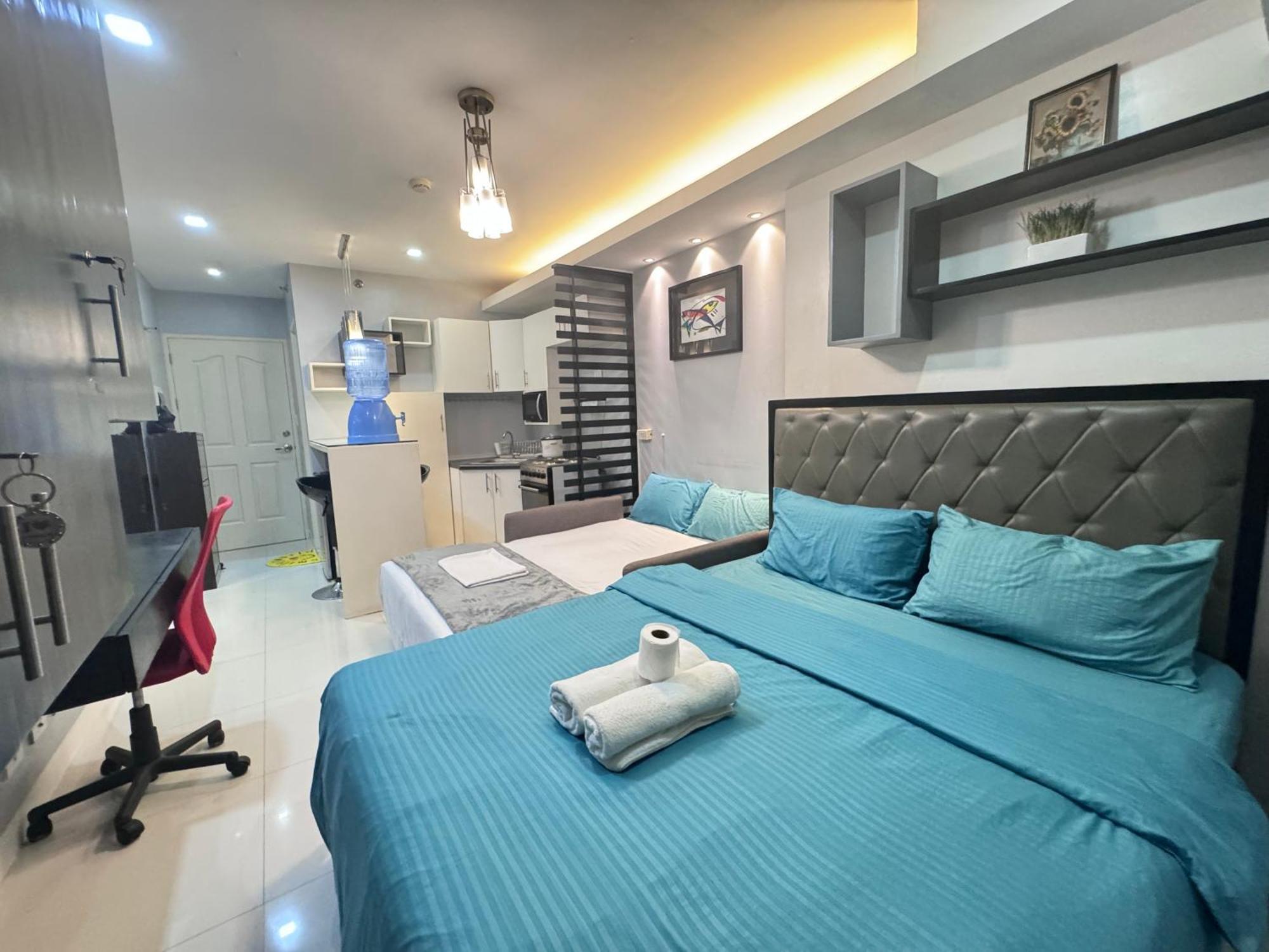Luxanos Place- Avida Tower, It Park * Tabok