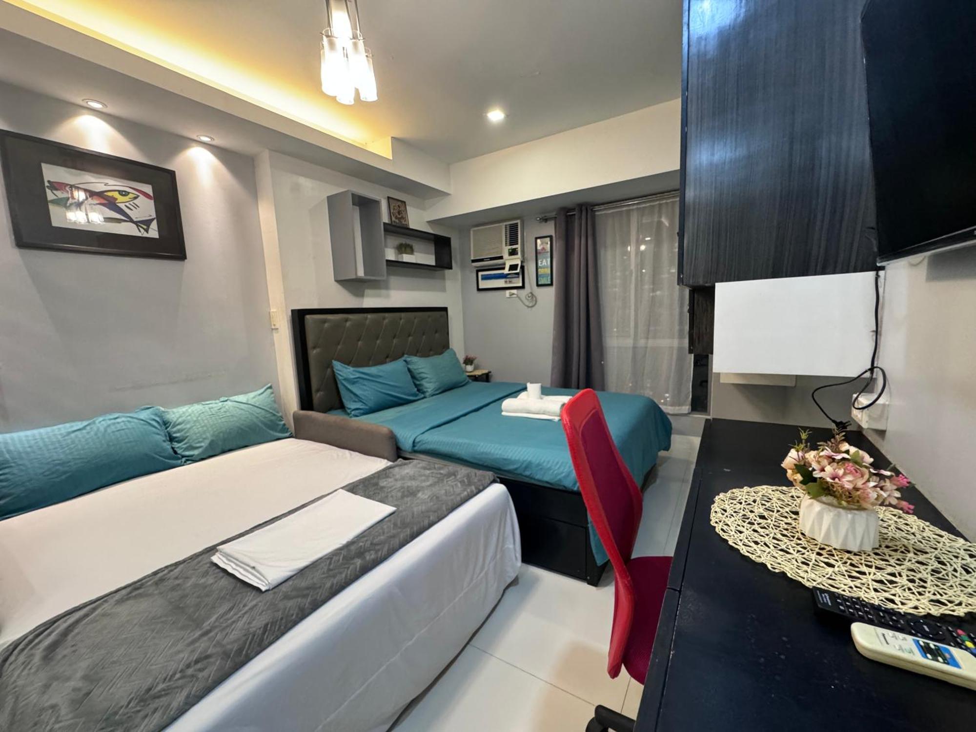 Luxanos Place- Avida Tower, It Park Tabok