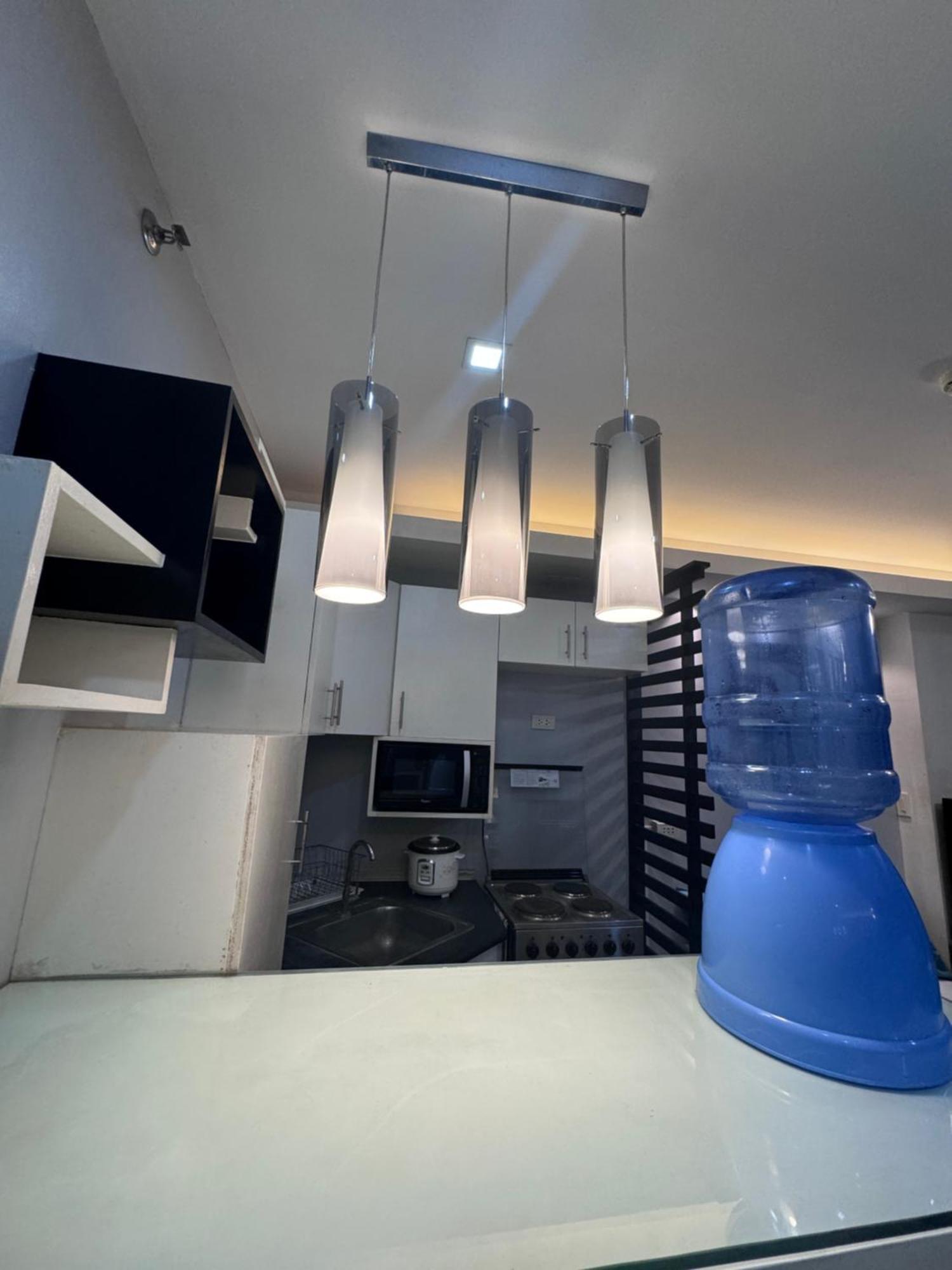 Luxanos Place- Avida Tower, It Park Apartment