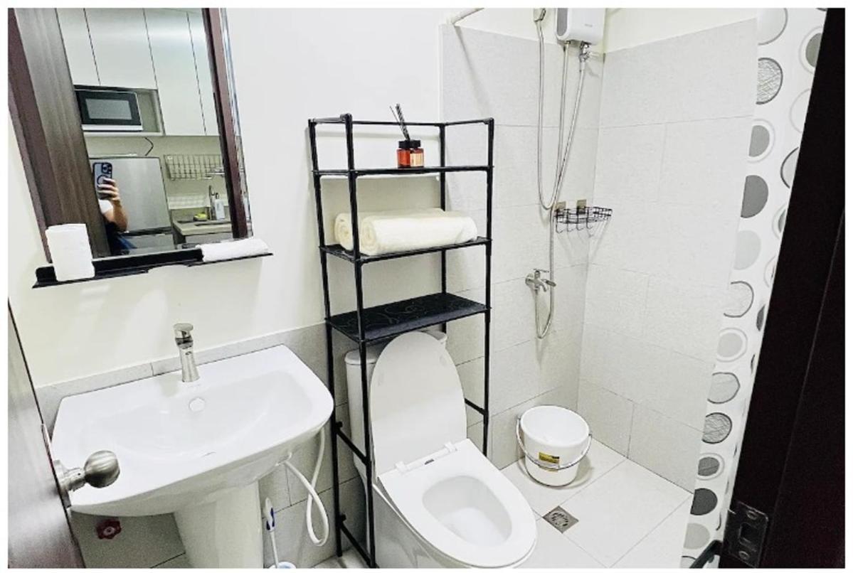Apartment Cebusurestay - The Median Cebu