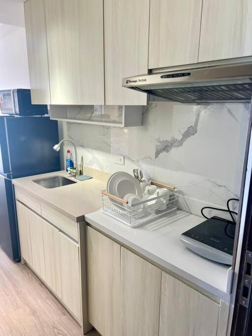 Apartment Cebusurestay - The Median Cebu *