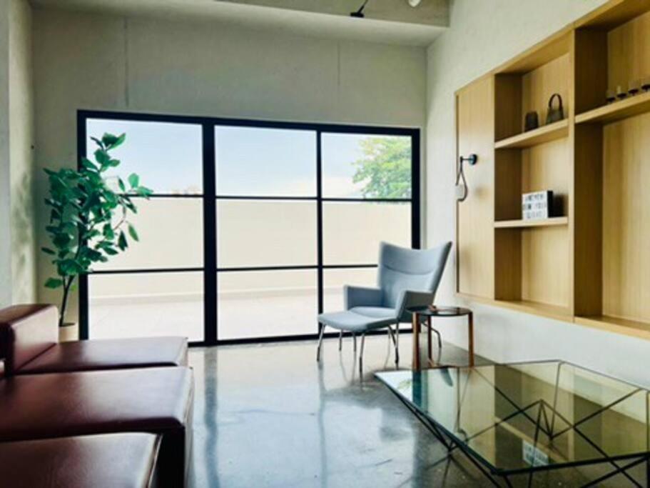 Cebusurestay - The Median Cebu *