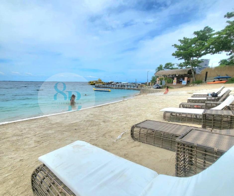 Mactan Newtown 8newtown Boulevard Rm6 * Lapu-Lapu City
