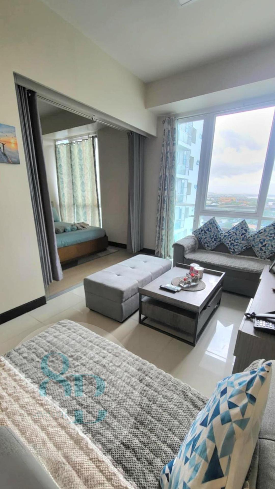 Mactan Newtown 8newtown Boulevard Rm9 Aparthotel Punta Engano (Mactan)