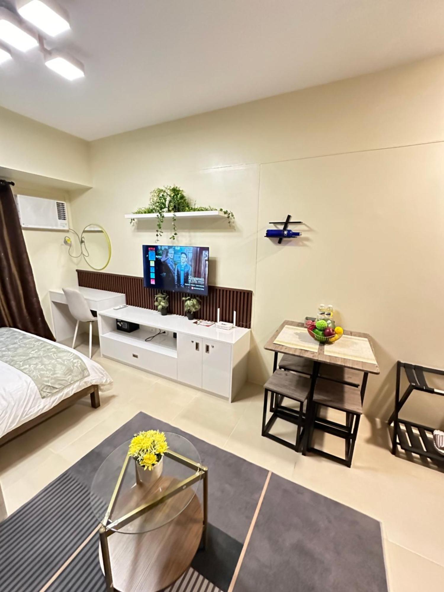 2302 Avida Riala 3 Apex Living *