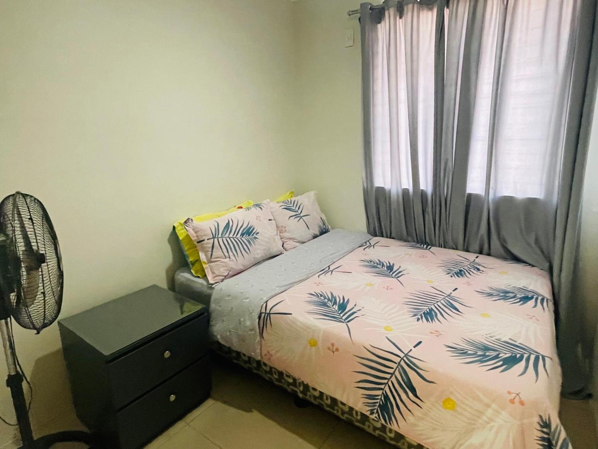 Bed & Breakfast Haralds Air In Casamira Naga San Fernando (Cebu)