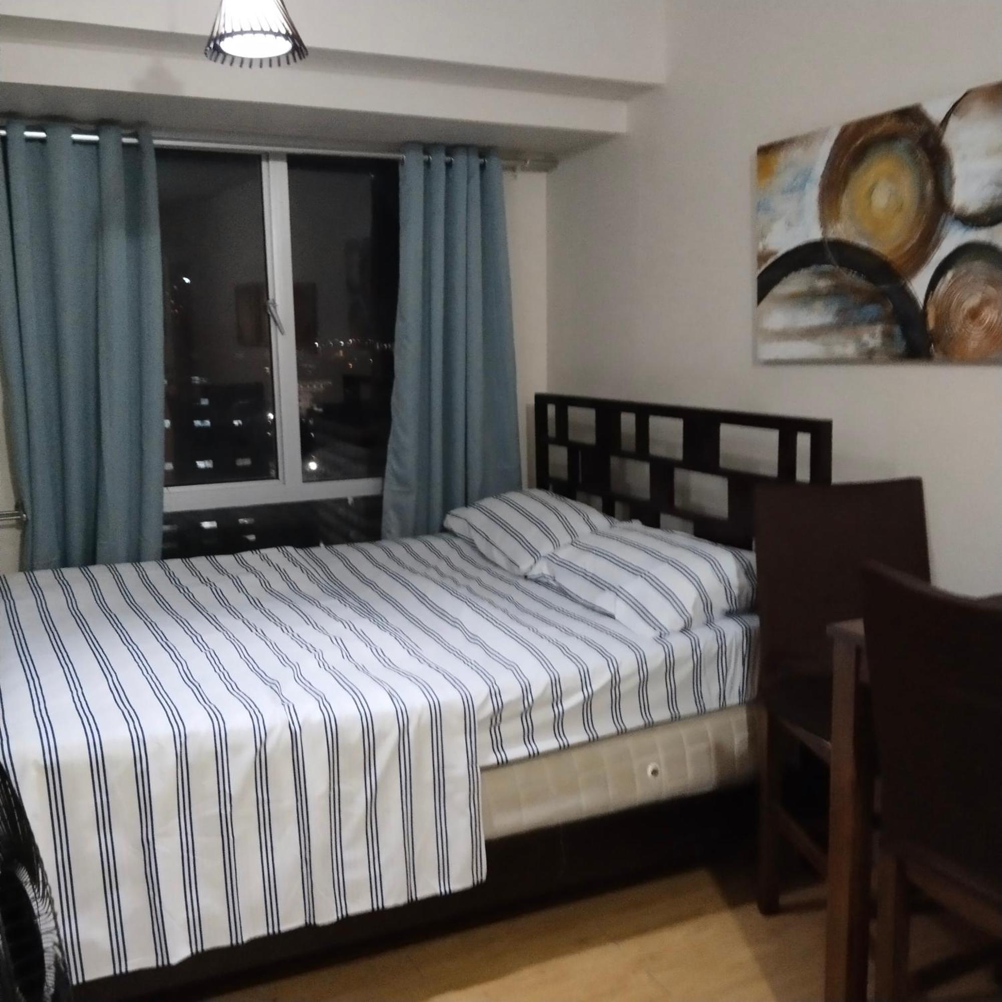 Hanna's Place In Avida It Park Apartment Tabok