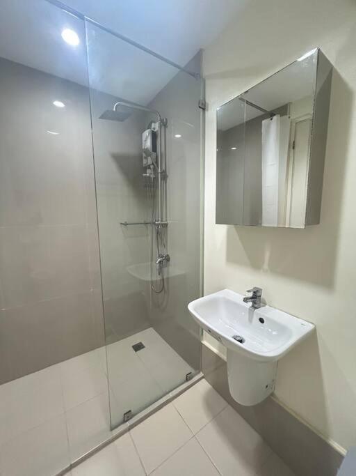Family - Migas Haven At Sunvida Tower Apartment
