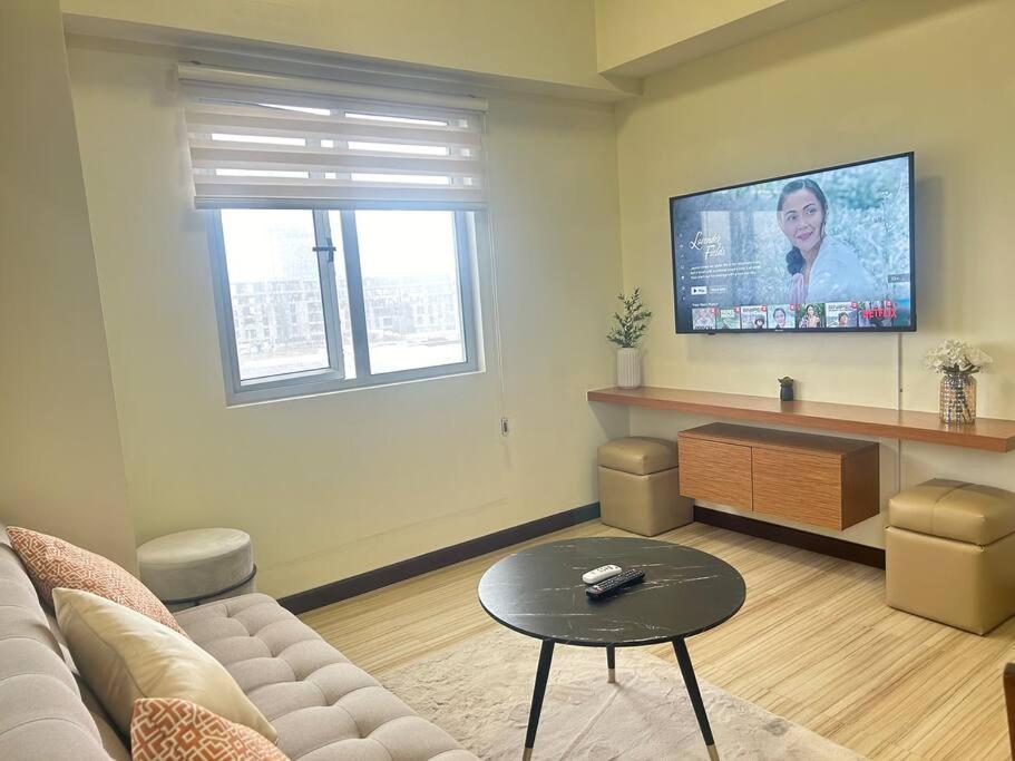 Family - Migas Haven At Sunvida Tower Apartment Cebu