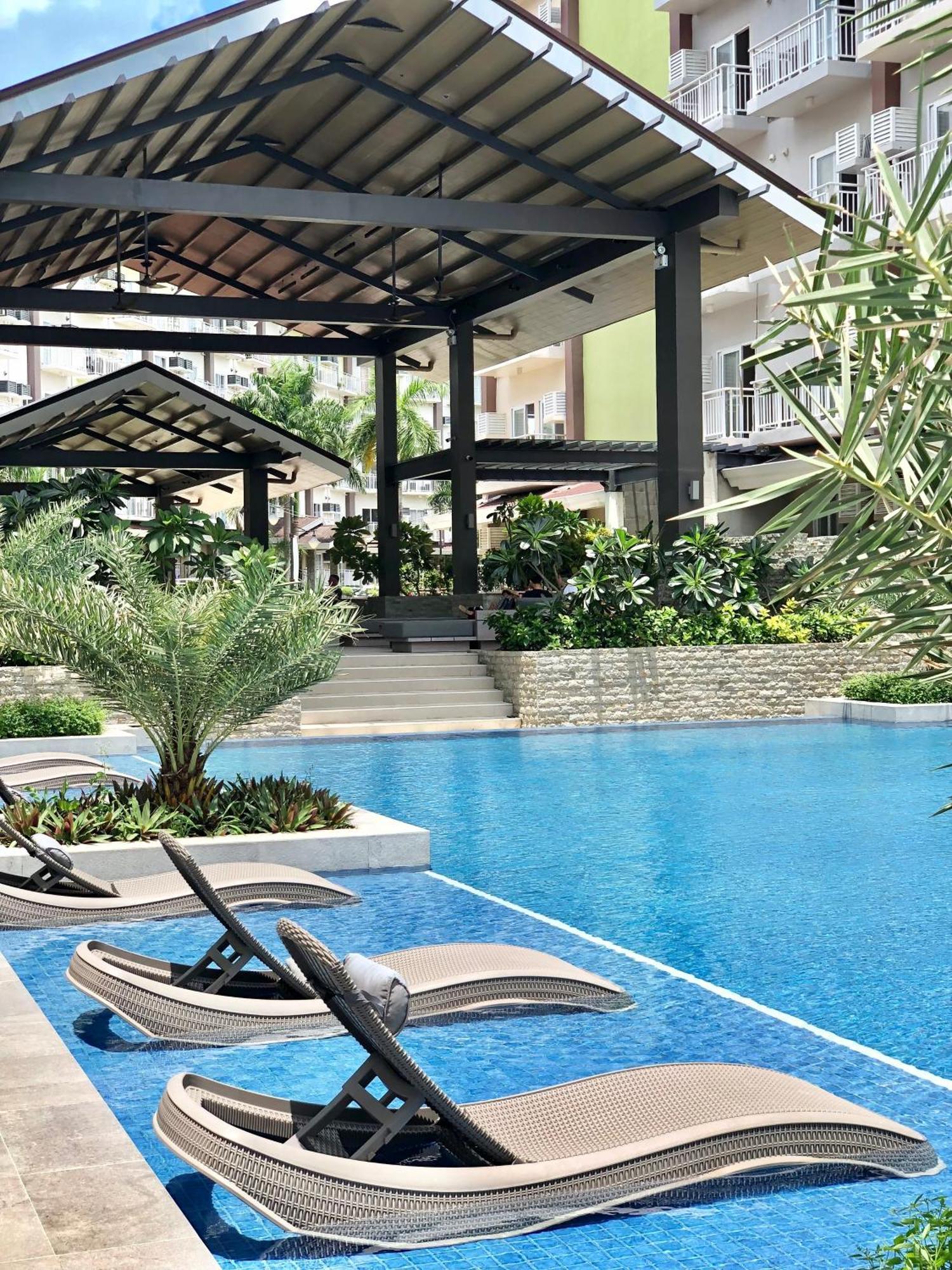 Cozy And Sunny Near To Mactan Cebu International Airport - Amani Grand & Residences * Lapu-Lapu City