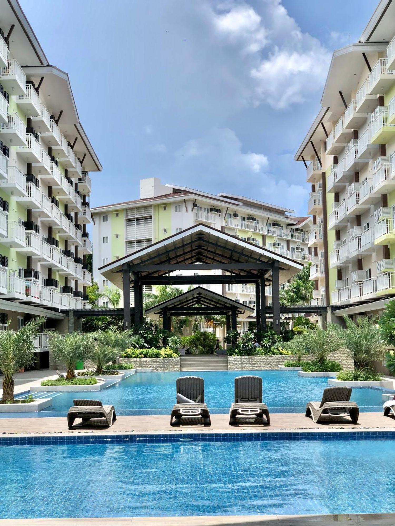 Cozy And Sunny Near To Mactan Cebu International Airport - Amani Grand & Residences Apartment *