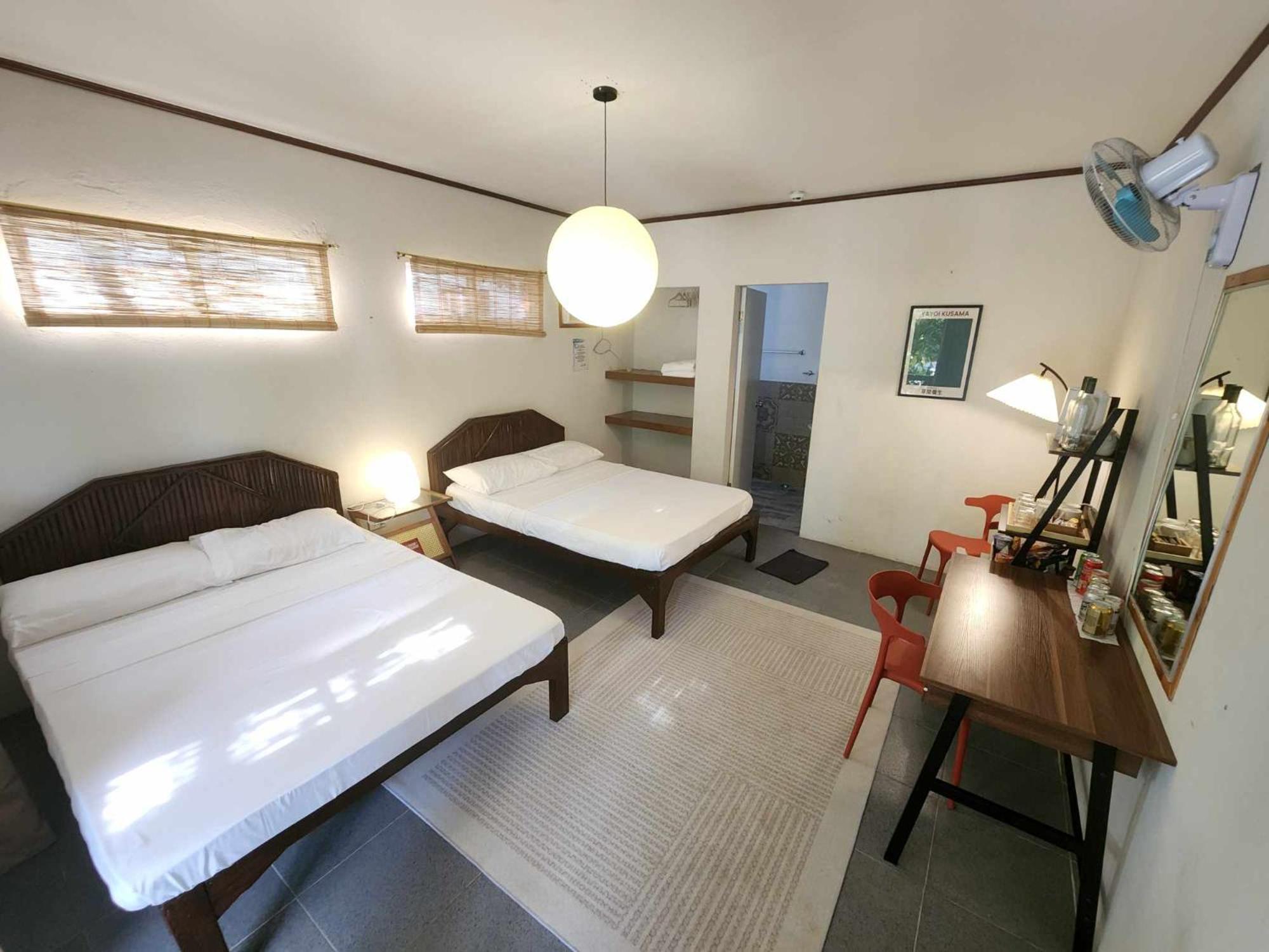 The Shark's Tail Dive Resort 3*