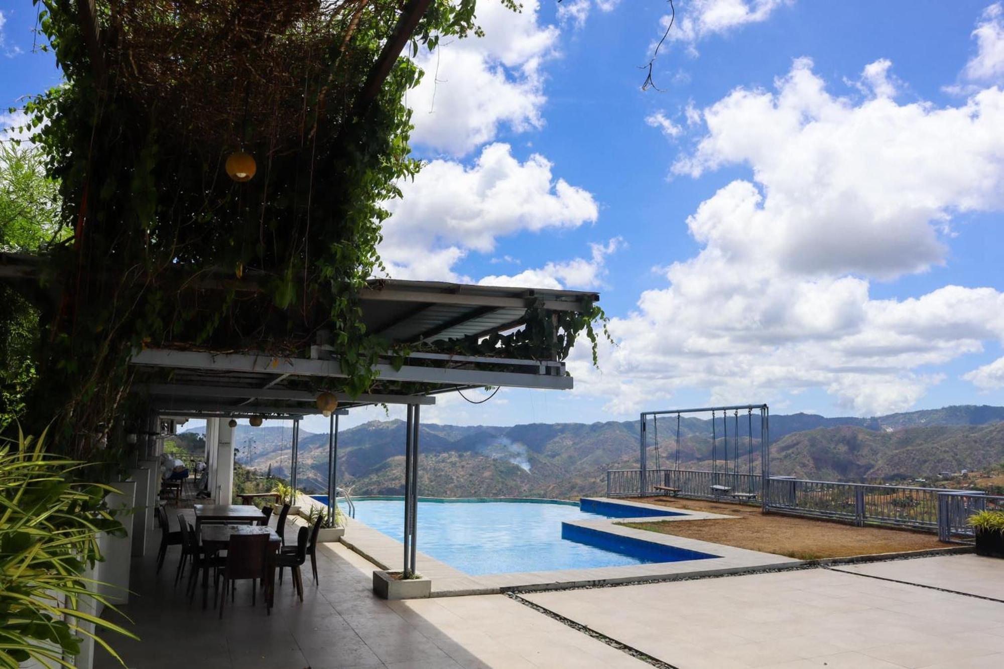 Serenity Farm And By Hiverooms Resort *