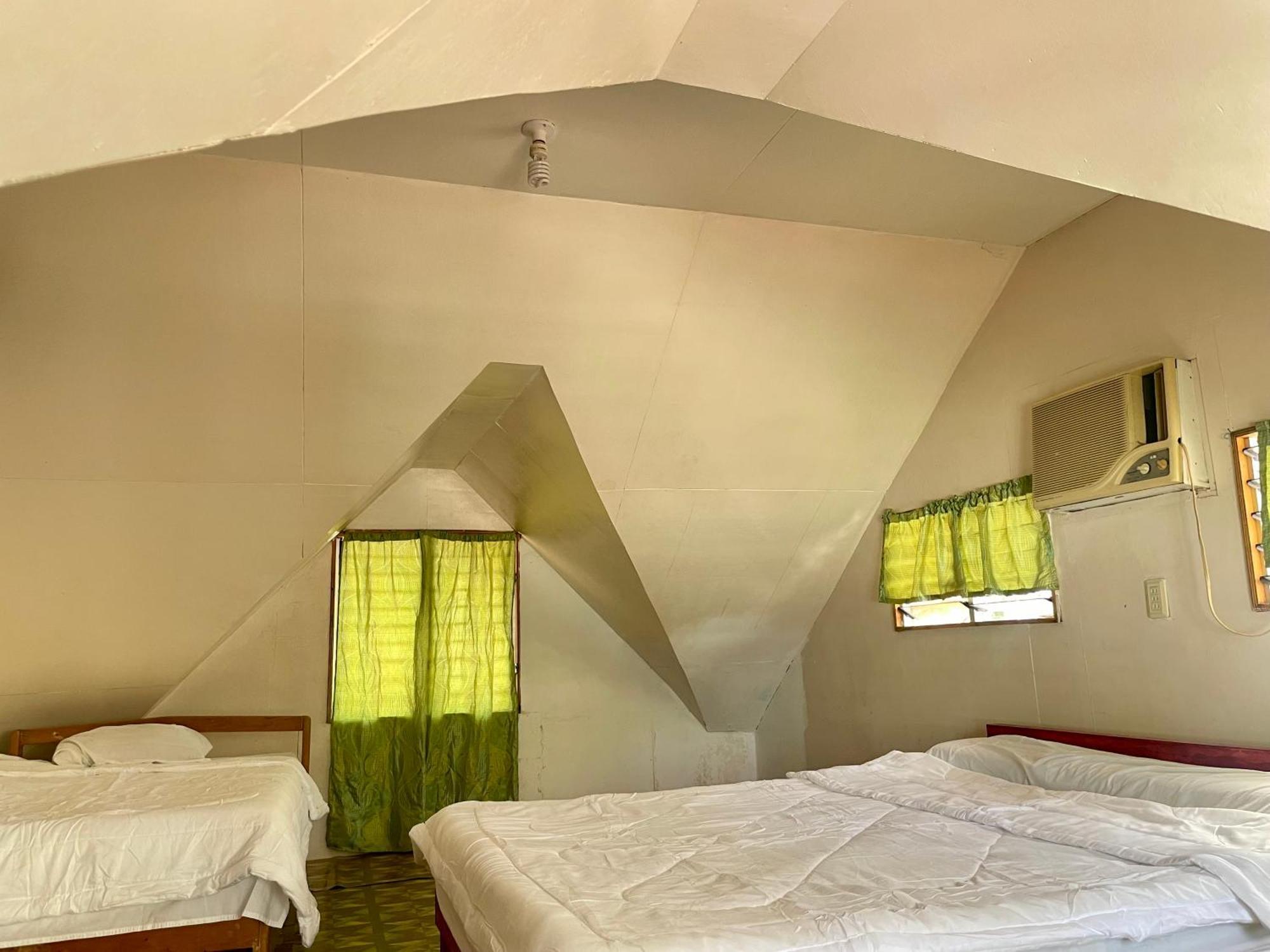 4s Transient Guest house