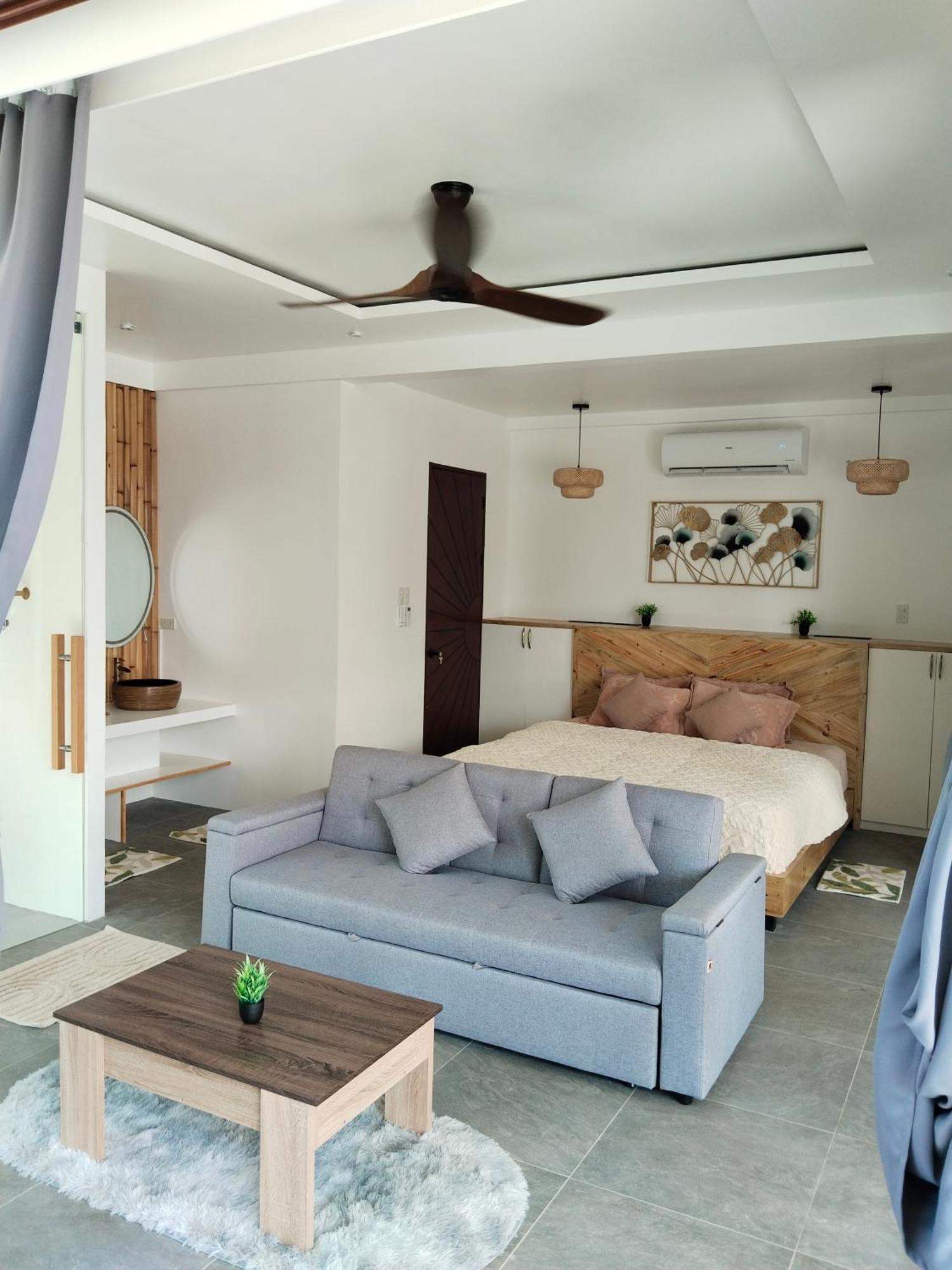 Silana Apartment Moalboal