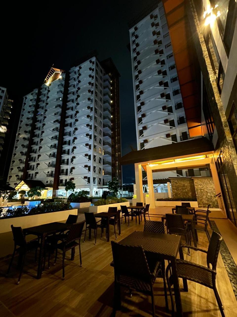 Royal Oceancrest Mactan - Type Unit 0215b *