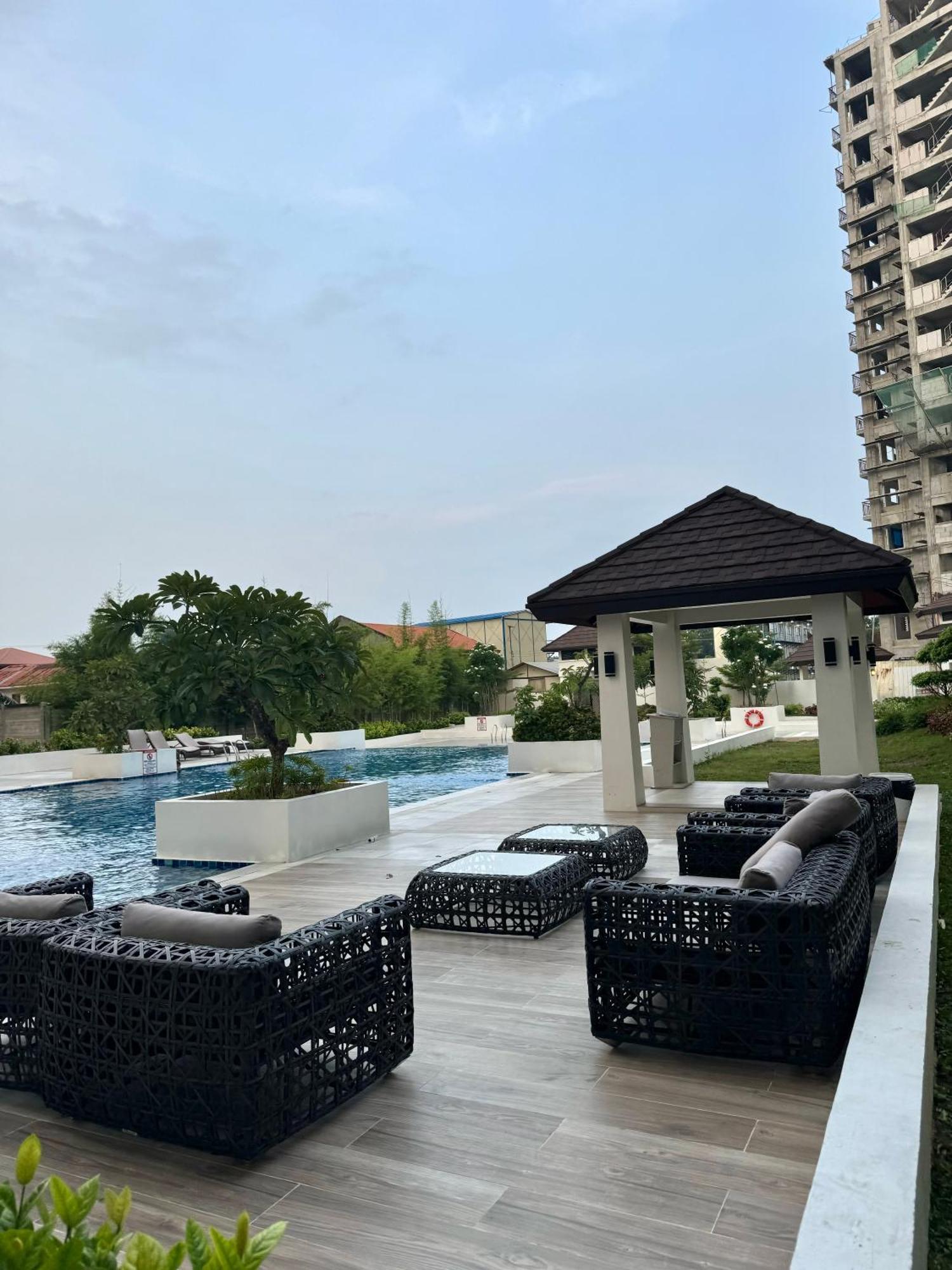 Royal Oceancrest Mactan - Type Unit 0215b * Sudtungan