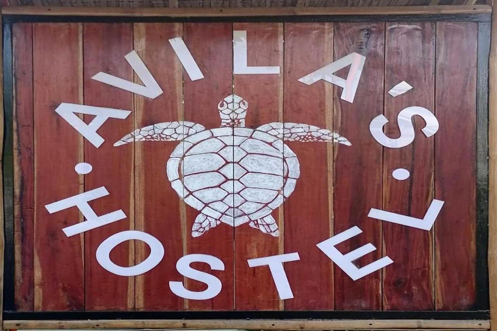 Hostel Avila's Moalboal Near