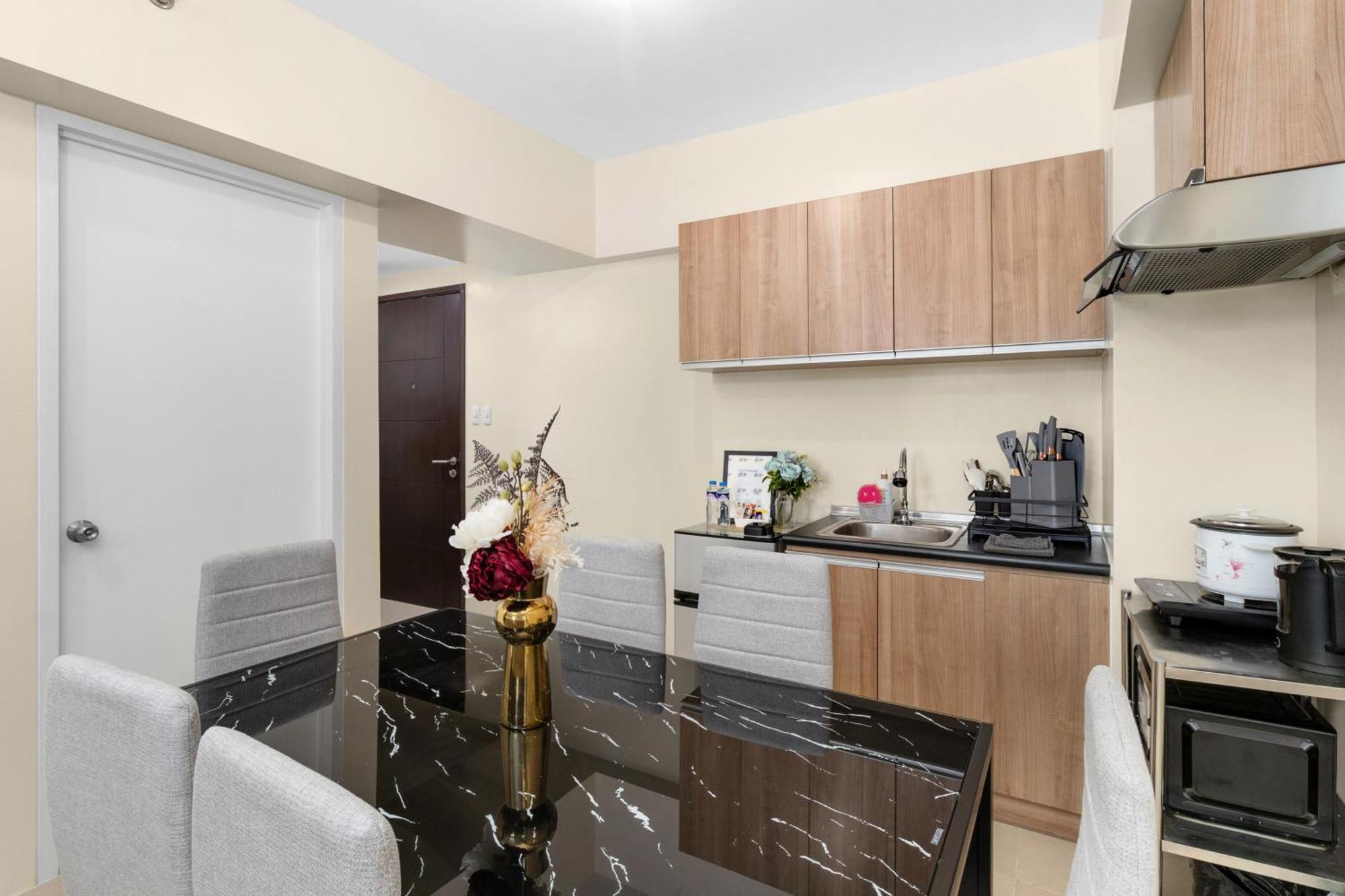 New! Classy 1br In It Park - Location Cebu